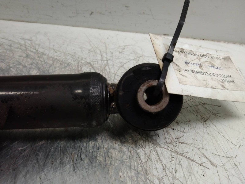 Recambio de amortiguador trasero para hyundai getz (tb) 1.1 12v cat referencia OEM IAM   