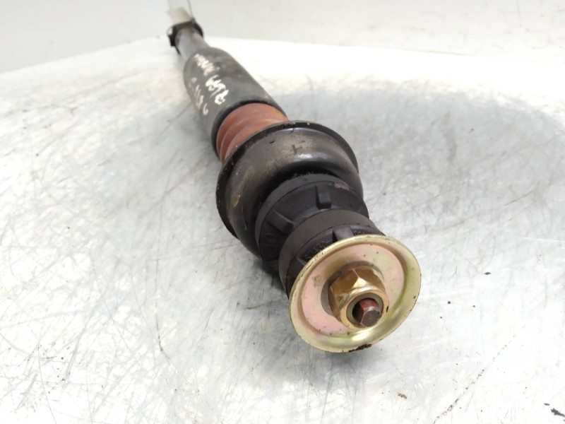 Recambio de amortiguador trasero para hyundai getz (tb) 1.1 12v cat referencia OEM IAM   