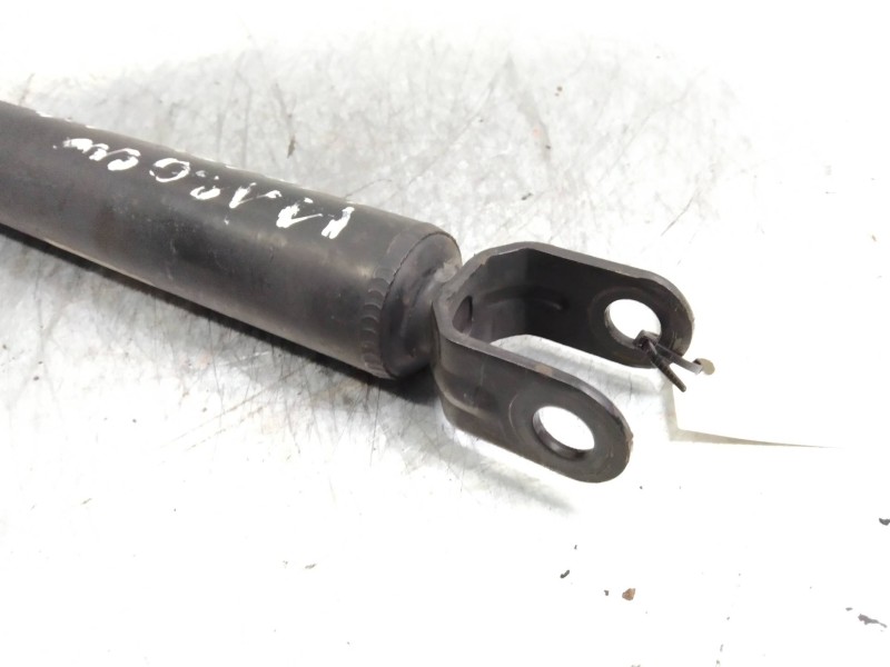 Recambio de amortiguador trasero para hyundai i30cw 1.6 crdi cat referencia OEM IAM 553102R700  