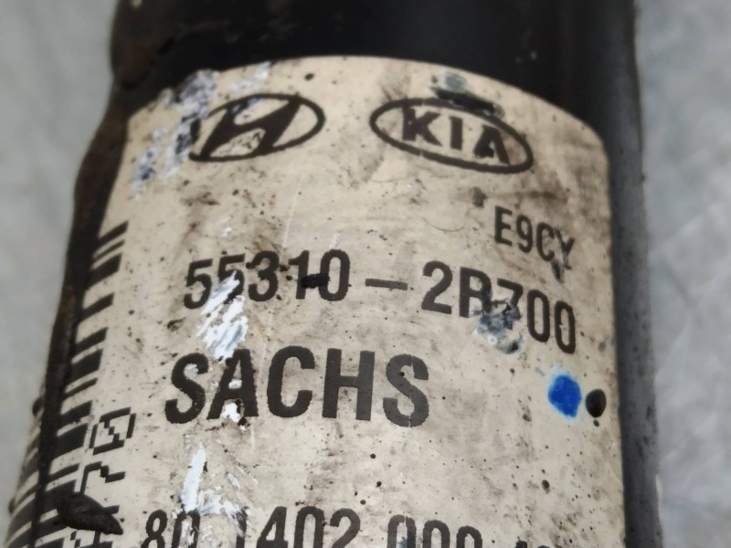 Recambio de amortiguador trasero para hyundai i30 1.6 crdi cat referencia OEM IAM 553102R700  