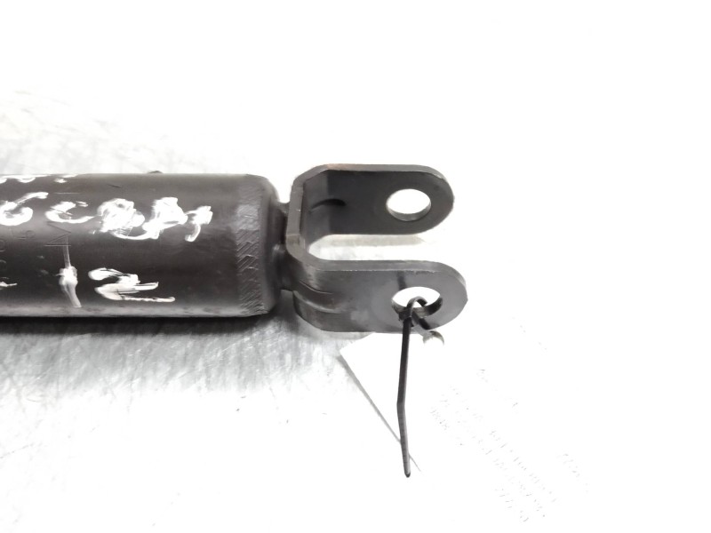 Recambio de amortiguador trasero para hyundai i30 (gd) 1.6 crdi cat referencia OEM IAM   