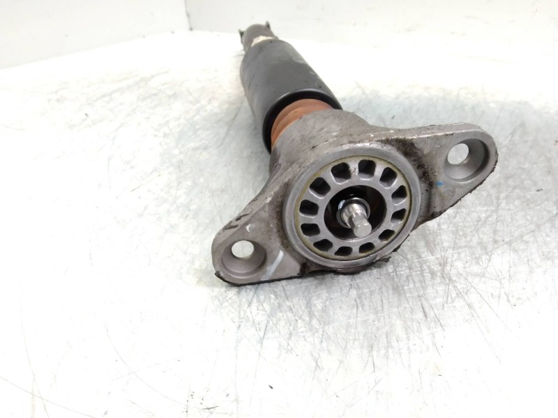 Recambio de amortiguador trasero para hyundai i30 (gd) 1.6 crdi cat referencia OEM IAM   