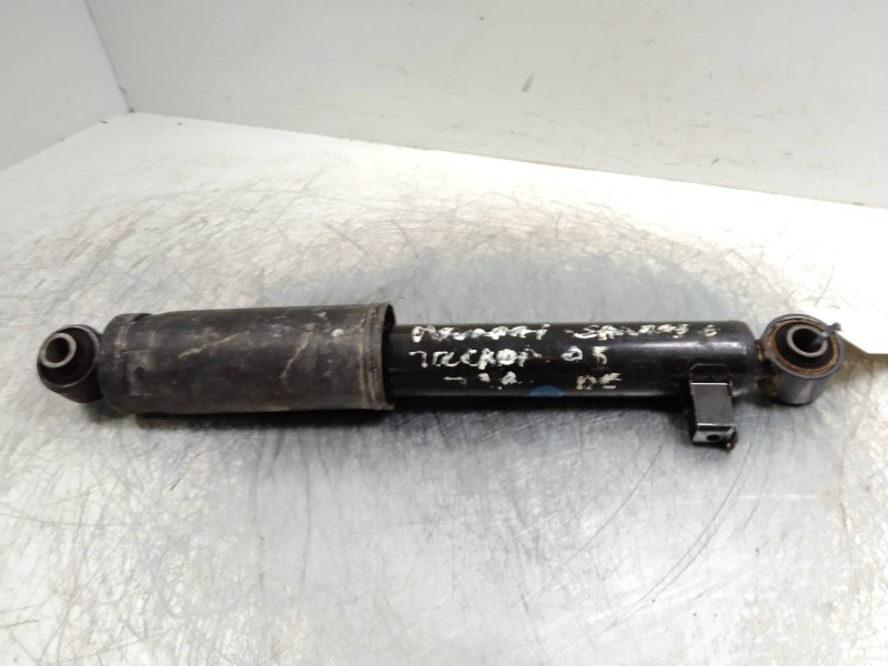 Recambio de amortiguador trasero para hyundai santa fe (sm) referencia OEM IAM   