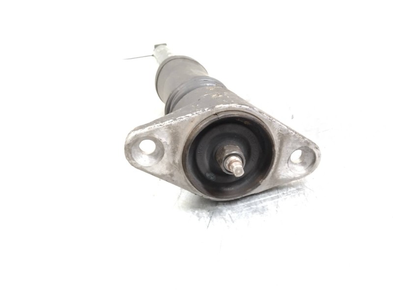 Recambio de amortiguador trasero para hyundai sonata (nf) 2.4 style referencia OEM IAM   