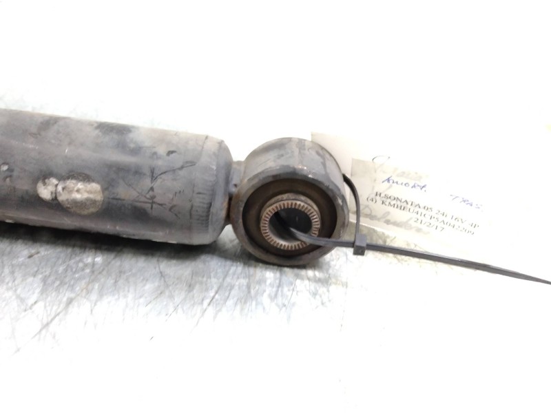 Recambio de amortiguador trasero para hyundai sonata (nf) 2.4 referencia OEM IAM   