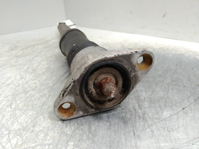 Recambio de amortiguador trasero para hyundai sonata (nf) 2.4 referencia OEM IAM   