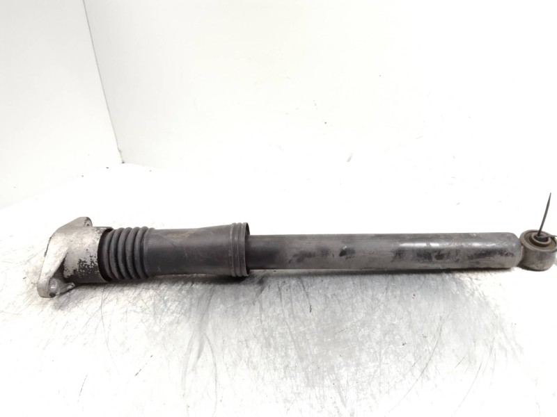 Recambio de amortiguador trasero para hyundai sonata (nf) 2.4 referencia OEM IAM   