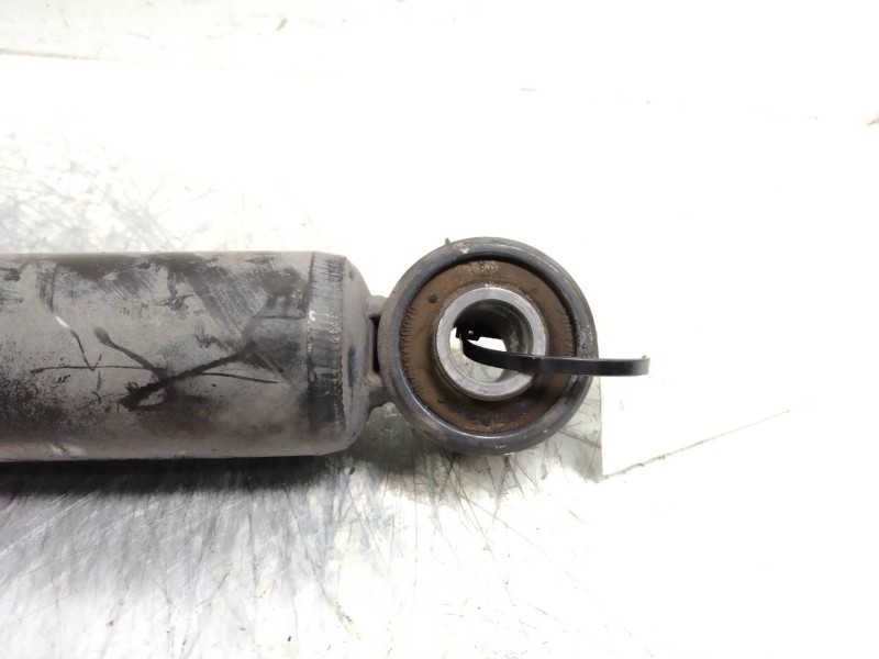 Recambio de amortiguador trasero para hyundai sonata (nf) 2.4 referencia OEM IAM   