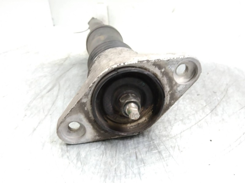 Recambio de amortiguador trasero para hyundai sonata (nf) 2.4 referencia OEM IAM   