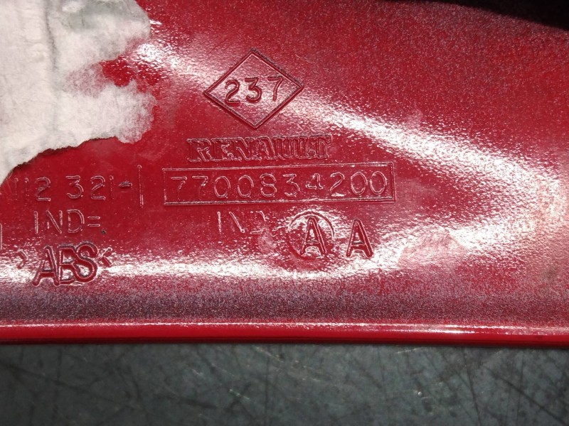 Recambio de rejilla delantera para renault megane i classic (la0) 1.6e rn referencia OEM IAM 7700834200  IZQUIERDA