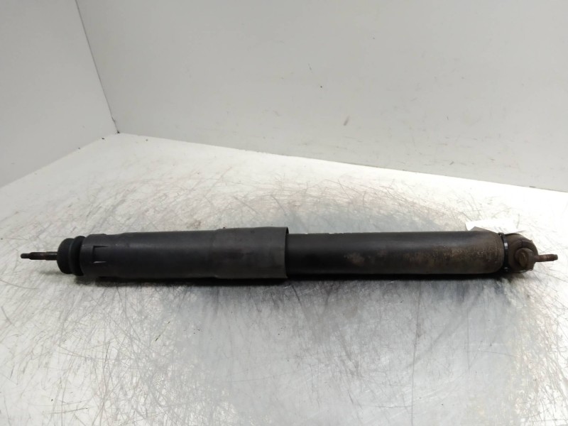 Recambio de amortiguador trasero para jeep gr.cherokee (wj/wg) 2.7 crd laredo referencia OEM IAM   