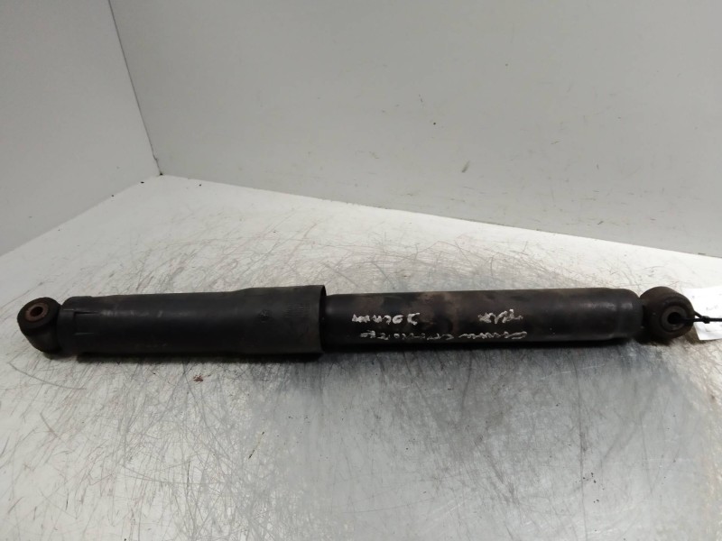 Recambio de amortiguador trasero para jeep gr. cherokee (wh) 3.0 crd overland referencia OEM IAM 52089756AH  