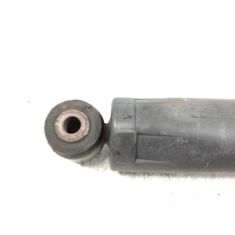 Recambio de amortiguador trasero para jeep gr. cherokee (wh) 3.0 crd overland referencia OEM IAM 52089756AH  