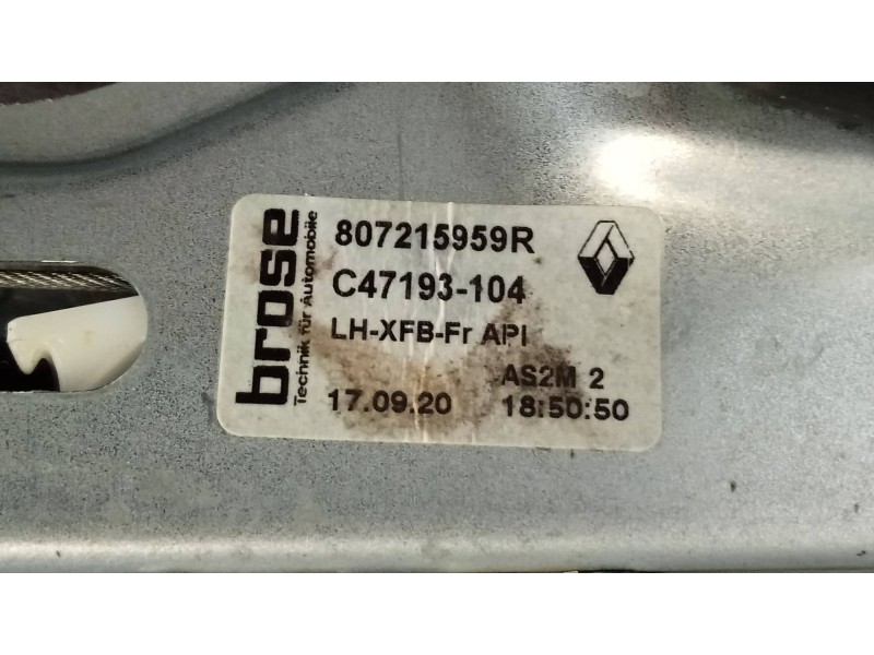 Recambio de elevalunas delantero izquierdo para renault megane iv berlina 5p limited + referencia OEM IAM 807215959R  