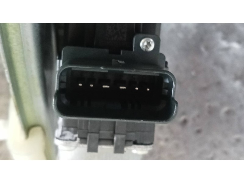 Recambio de elevalunas trasero derecho para renault megane iv berlina 5p limited + referencia OEM IAM 827209091R  