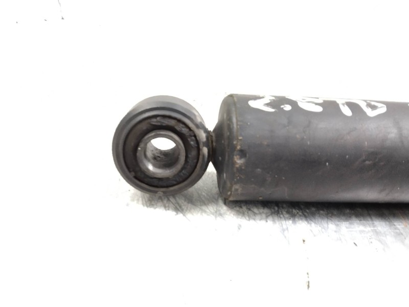 Recambio de amortiguador delantero para iveco daily caja cerrada (1999 =>) 2.8 diesel cat referencia OEM IAM   