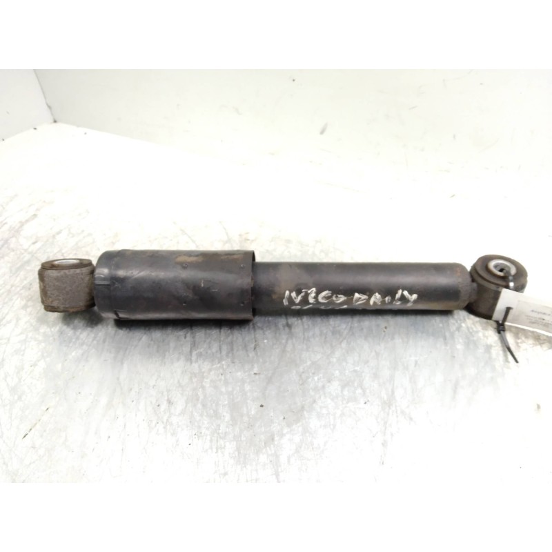 Recambio de amortiguador trasero para iveco daily caja cerrada (2006 =>) 2.3 diesel cat referencia OEM IAM   
