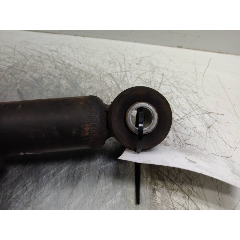 Recambio de amortiguador trasero para iveco daily caja cerrada (2006 =>) 2.3 diesel cat referencia OEM IAM   
