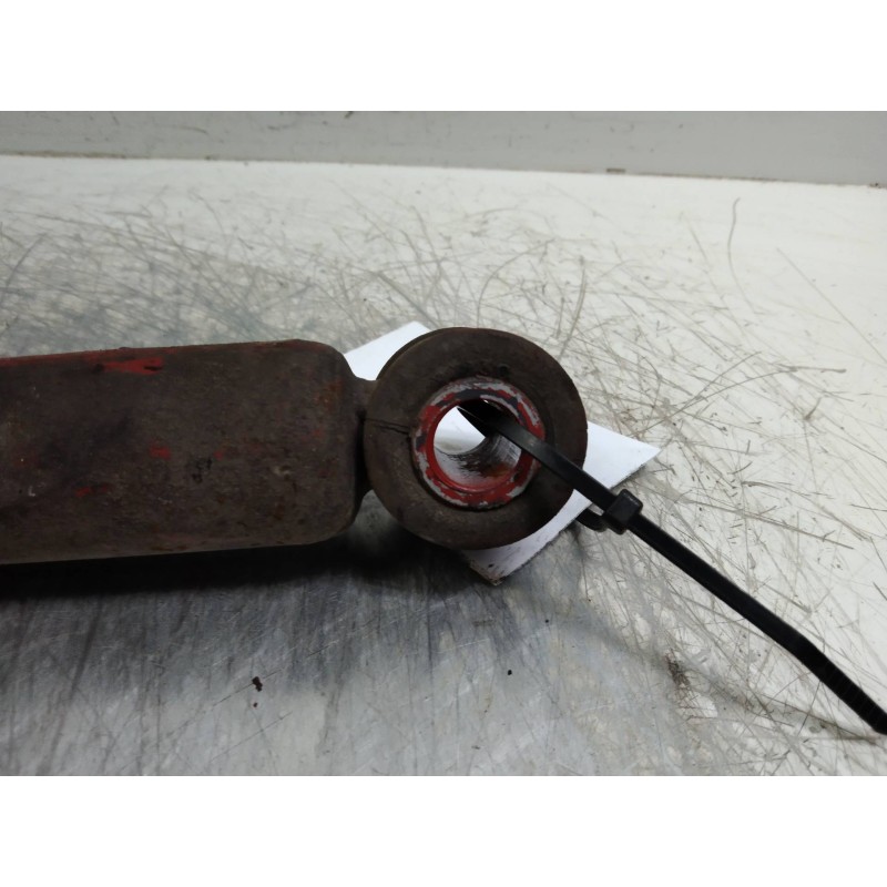 Recambio de amortiguador trasero para iveco daily caja cerrada (1989 =>) 30-8 caja cerrada referencia OEM IAM   