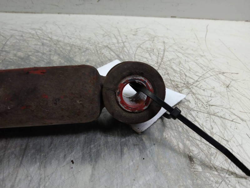 Recambio de amortiguador trasero para iveco daily caja cerrada (1989 =>) 30-8 caja cerrada referencia OEM IAM   