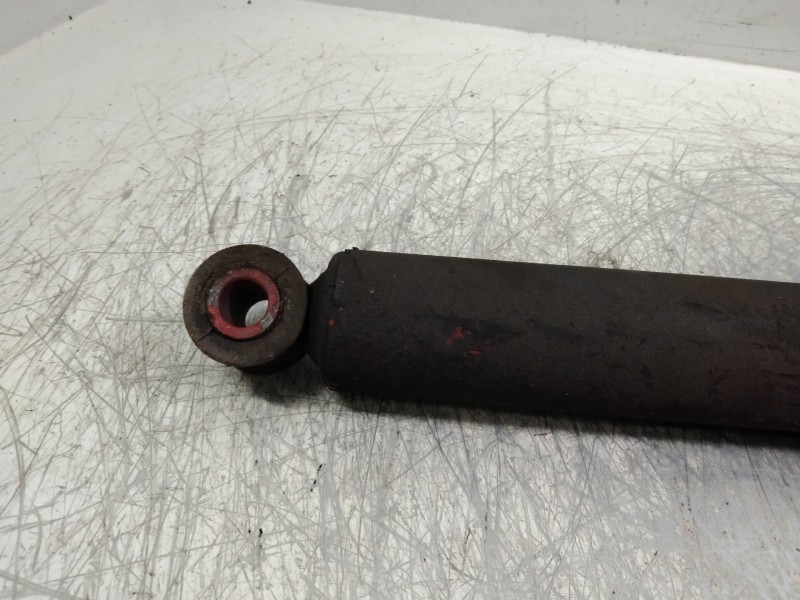 Recambio de amortiguador trasero para iveco daily caja cerrada (1989 =>) 30-8 caja cerrada referencia OEM IAM   