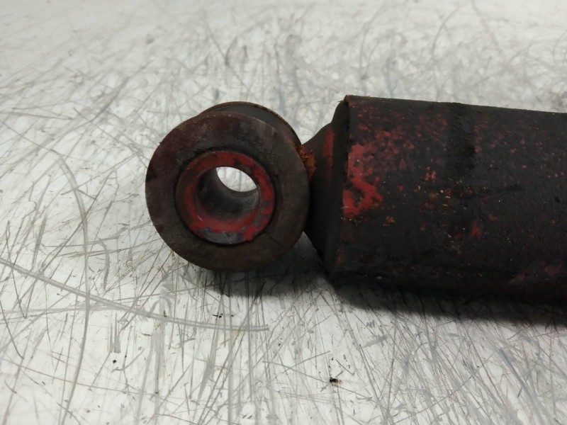 Recambio de amortiguador trasero para iveco daily caja cerrada (1989 =>) 30-8 caja cerrada referencia OEM IAM   