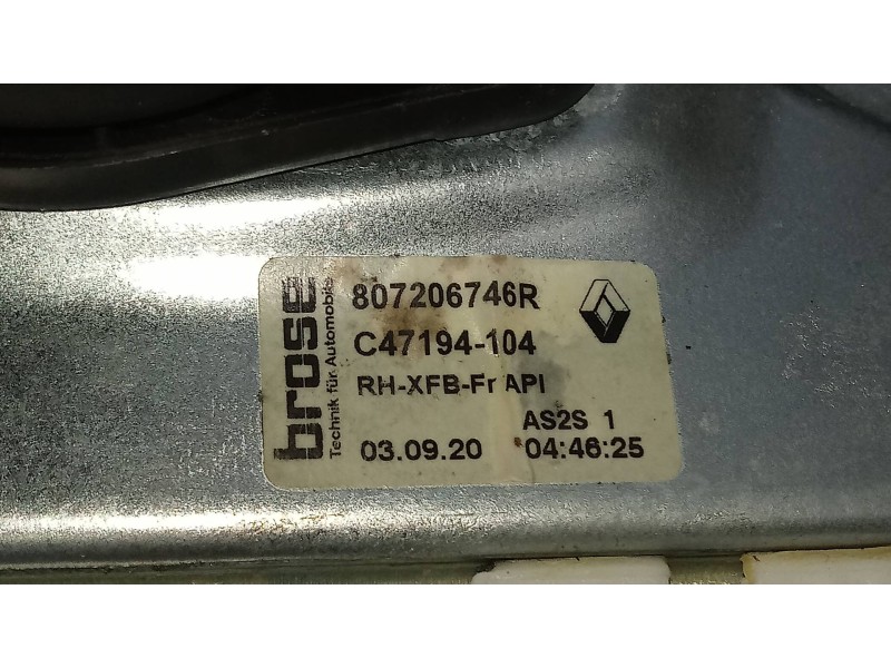 Recambio de elevalunas delantero derecho para renault megane iv berlina 5p limited + referencia OEM IAM 807206746R  