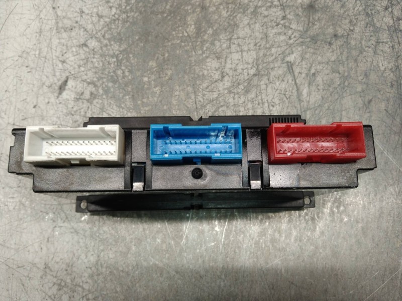 Recambio de mando calefaccion / aire acondicionado para seat alhambra (7v9) signo referencia OEM IAM YM2119988CCW 7M7907040B 