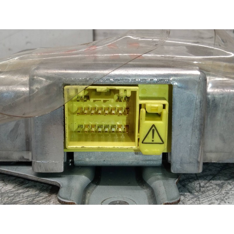 Recambio de centralita airbag para suzuki grand vitara 5 puertas sq (ft) 2.0 td referencia OEM IAM 3891050J10 1523006270 