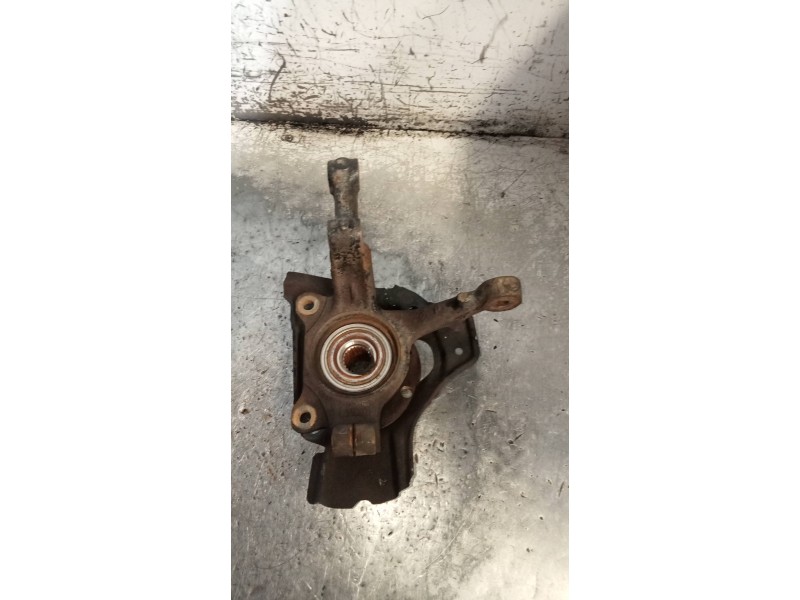 Recambio de mangueta delantera derecha para lancia lancia y 1.2 le referencia OEM IAM   