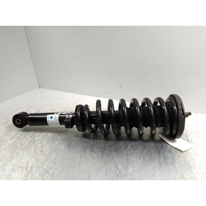 Recambio de amortiguador delantero izquierdo para kia sorento 2.5 crdi concept referencia OEM IAM 546303E100  