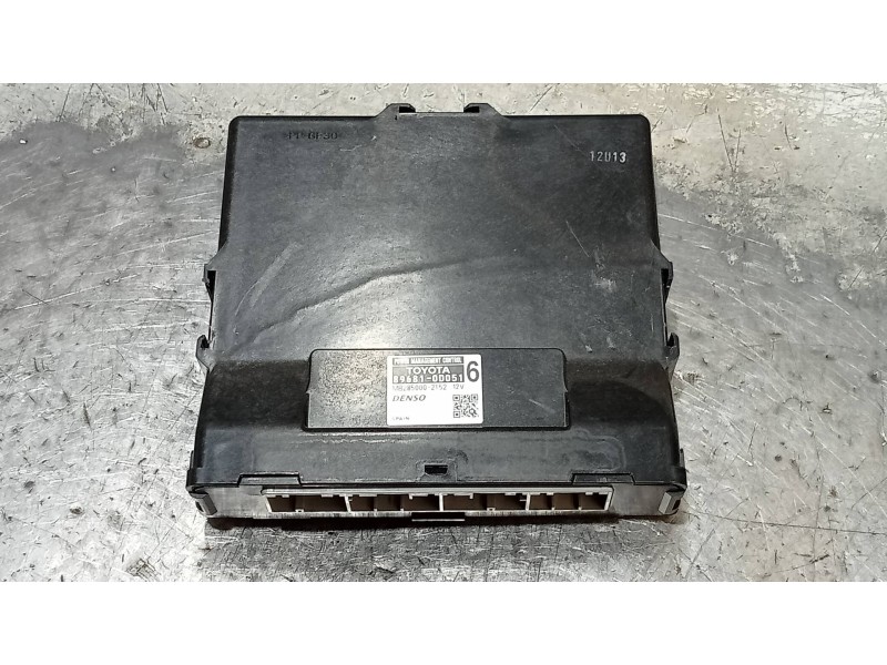 Recambio de modulo electronico para lexus ct 200h referencia OEM IAM 896810D051 MB2850002152 