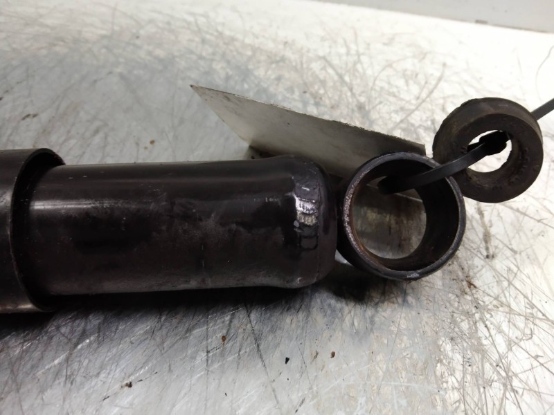 Recambio de amortiguador trasero para kia besta besta (caja cerrada) referencia OEM IAM   