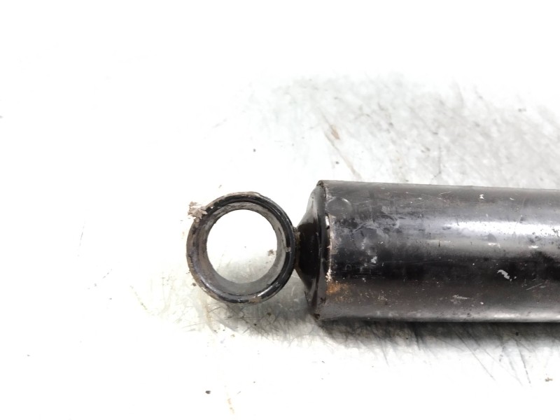 Recambio de amortiguador trasero para kia besta besta (caja cerrada) referencia OEM IAM   