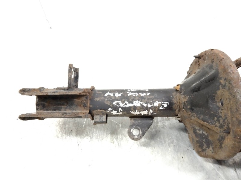 Recambio de amortiguador trasero para kia cerato 2.0 turbodiesel cat referencia OEM IAM   