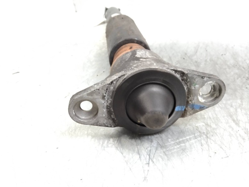 Recambio de amortiguador trasero para kia cee´d drive referencia OEM IAM 55300A2010  