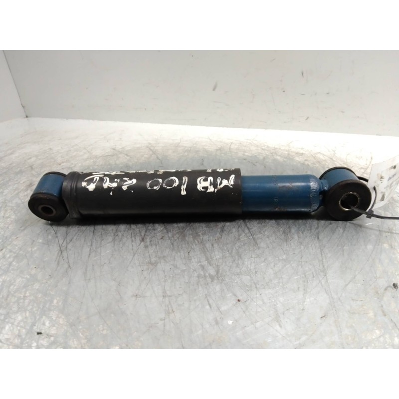 Recambio de amortiguador trasero para mercedes mb 100 d caja cerrada / combi 2.4 diesel referencia OEM IAM   