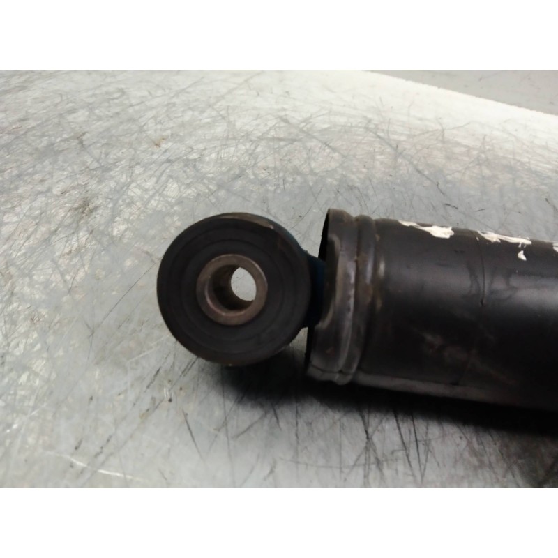 Recambio de amortiguador trasero para mercedes mb 100 d caja cerrada / combi 2.4 diesel referencia OEM IAM   