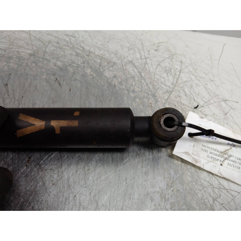 Recambio de amortiguador delantero para mercedes clase c (w202) berlina 180 (202.018) referencia OEM IAM A2023231500  