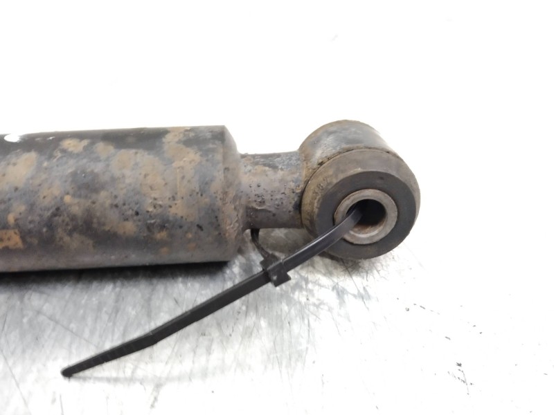 Recambio de amortiguador delantero para mercedes clase c (w202) berlina 250 diesel (202.125) referencia OEM IAM   