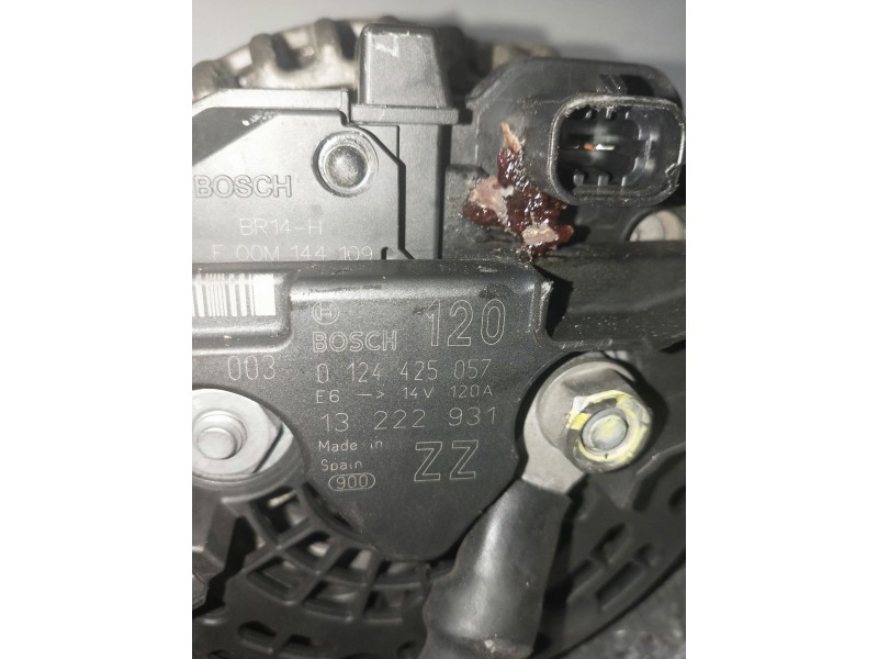 Recambio de alternador para opel corsa d cosmo referencia OEM IAM 0124425057 BOSCH 