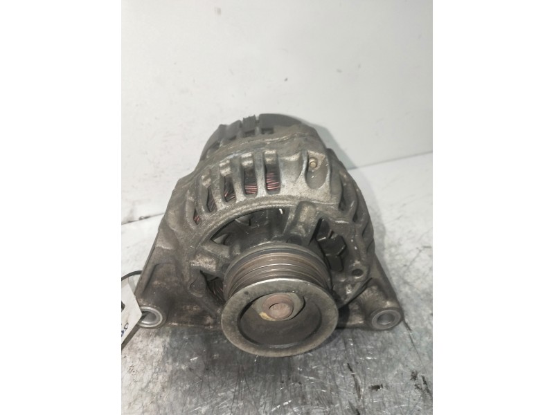 Recambio de alternador para opel corsa b base (e) referencia OEM IAM 0123100003 BOSCH 