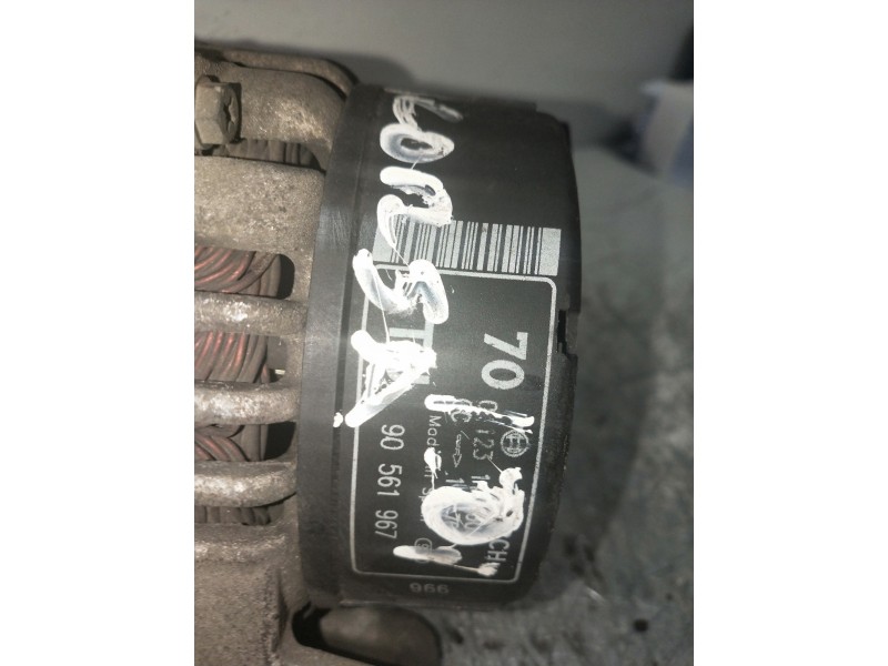 Recambio de alternador para opel corsa b eco referencia OEM IAM 90561967 BOSCH 