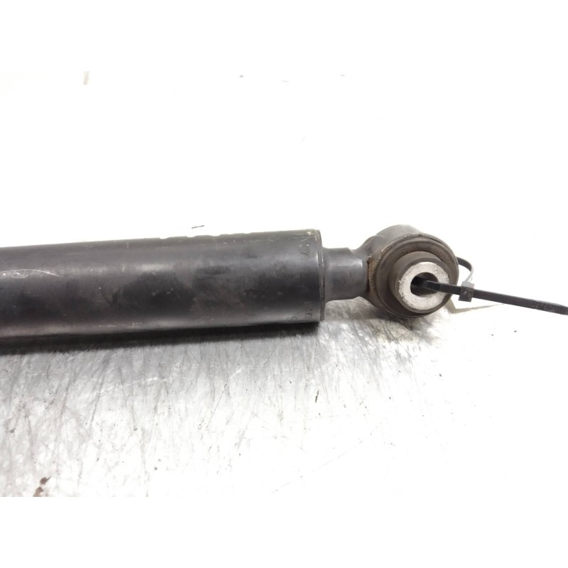 Recambio de amortiguador trasero para mercedes clase cla (w117) shooting brake cla 220 d (117.903) referencia OEM IAM   