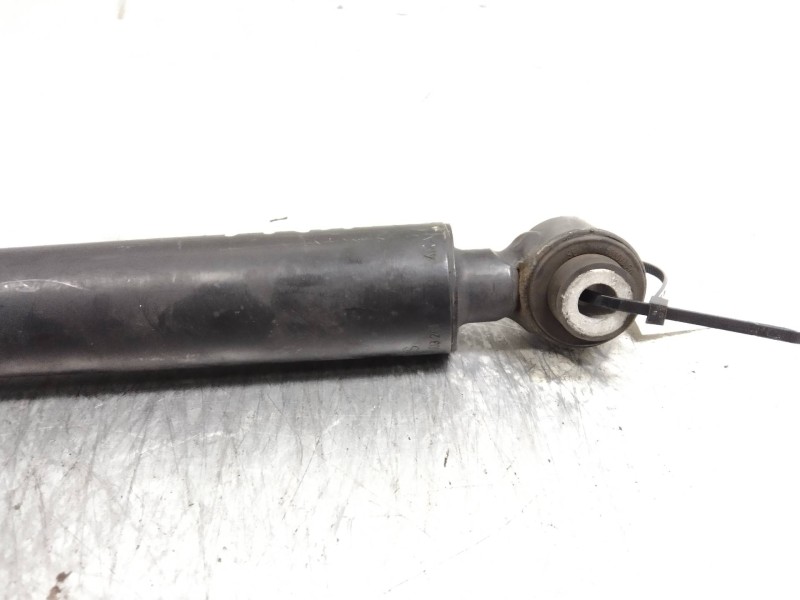 Recambio de amortiguador trasero para mercedes clase cla (w117) shooting brake cla 220 d (117.903) referencia OEM IAM   