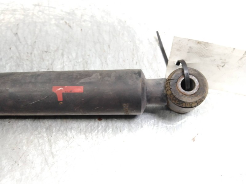 Recambio de amortiguador trasero para mercedes clase c (w201) berlina 1.8 e 190 (201.018) referencia OEM IAM   