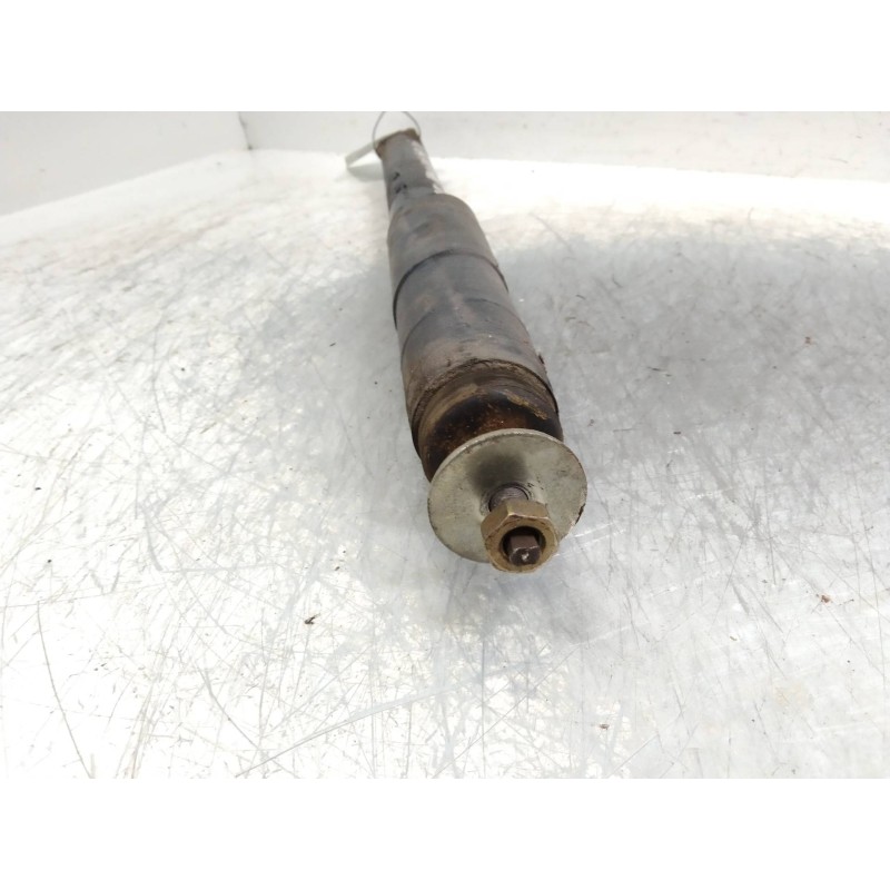 Recambio de amortiguador trasero para mercedes clase c (w201) berlina 1.8 e 190 (201.018) referencia OEM IAM   