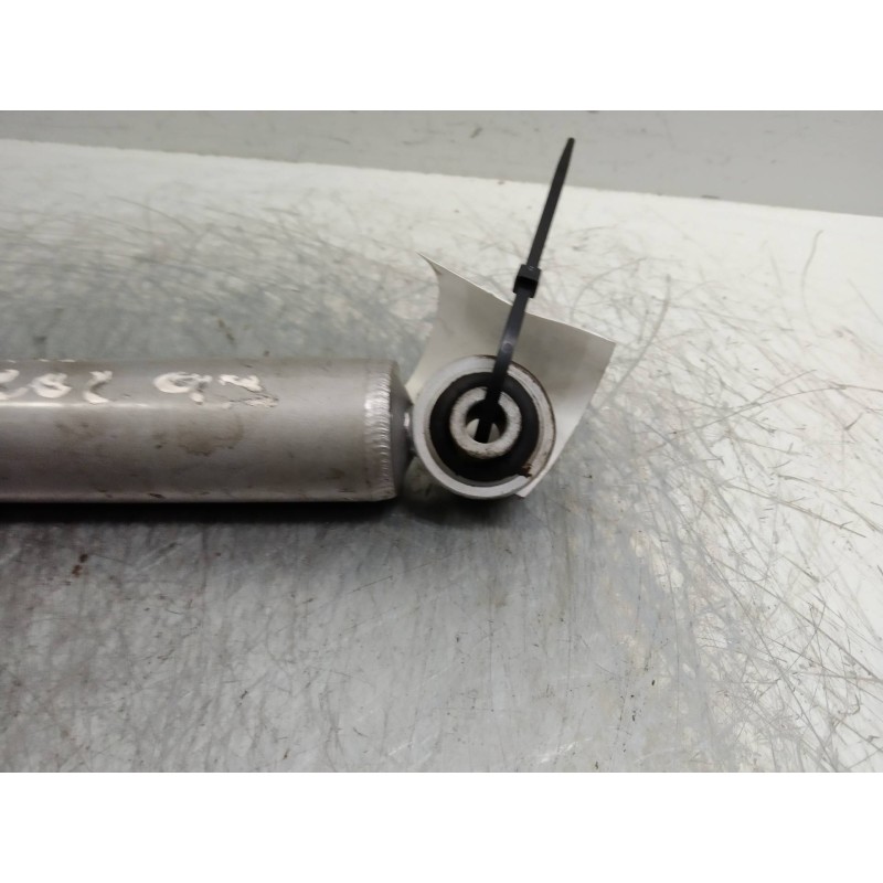 Recambio de amortiguador delantero para mercedes clase c (w202) berlina 2.5 diesel cat referencia OEM IAM   