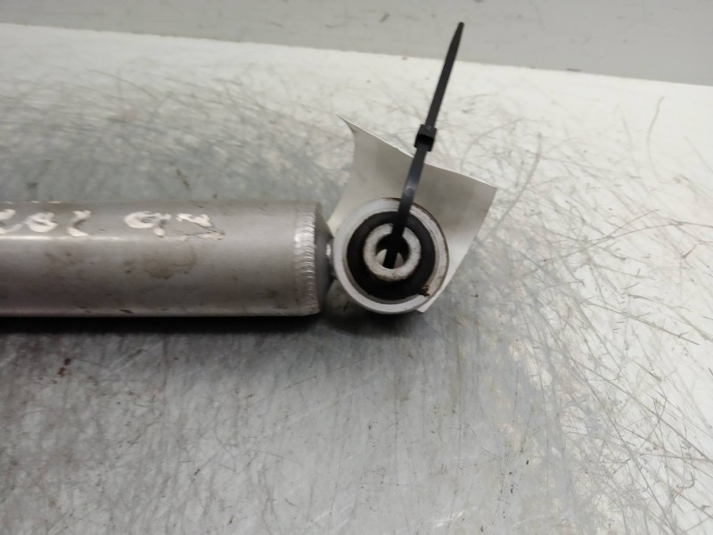 Recambio de amortiguador delantero para mercedes clase c (w202) berlina 2.5 diesel cat referencia OEM IAM   