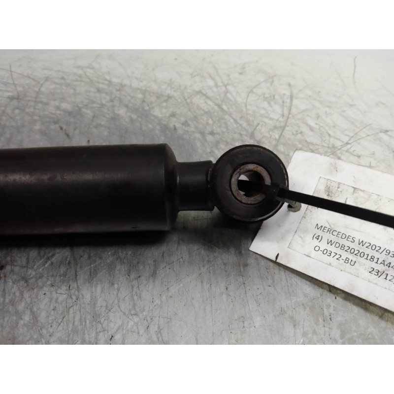 Recambio de amortiguador trasero para mercedes clase c (w202) berlina 180 (202.018) referencia OEM IAM   